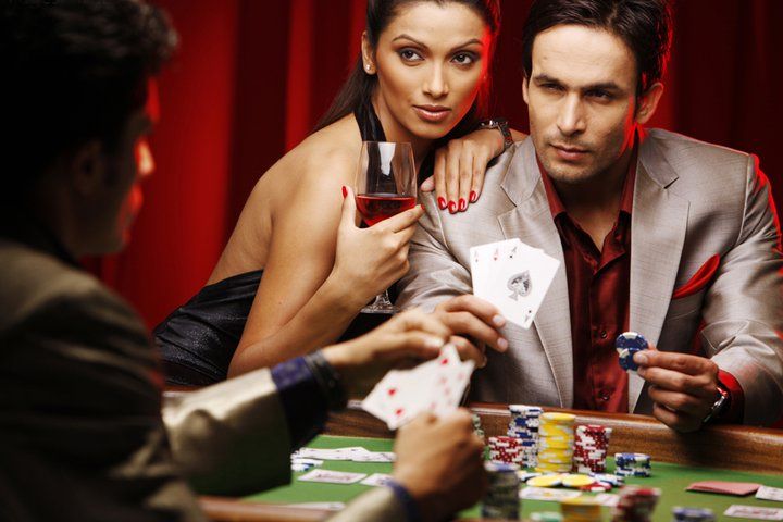 Roulette updates synchronise to all bocilslot players instantly bocilslot Evolution Gaming roulette wheel and betting interface
